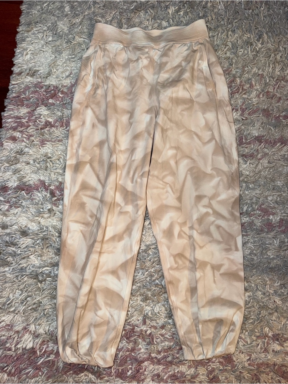 Lululemon joggers 8